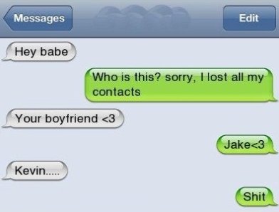 Funny-iPhone-SMS-Busted.jpg